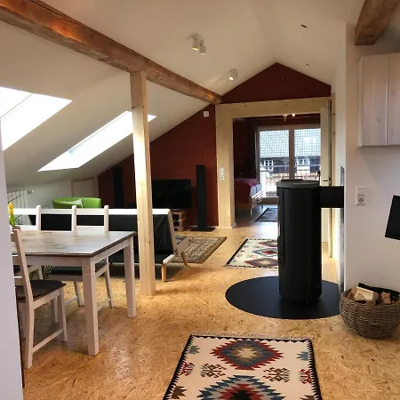 Апартаменты Haus Waldeck Илинген-Биркендорф Экстерьер фото